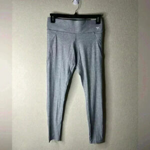 PINK Yoga leggings w/ pockets Sz M NWT